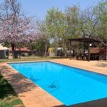Stay Harties Accommodation Hartbeespoort Eksteriør billede