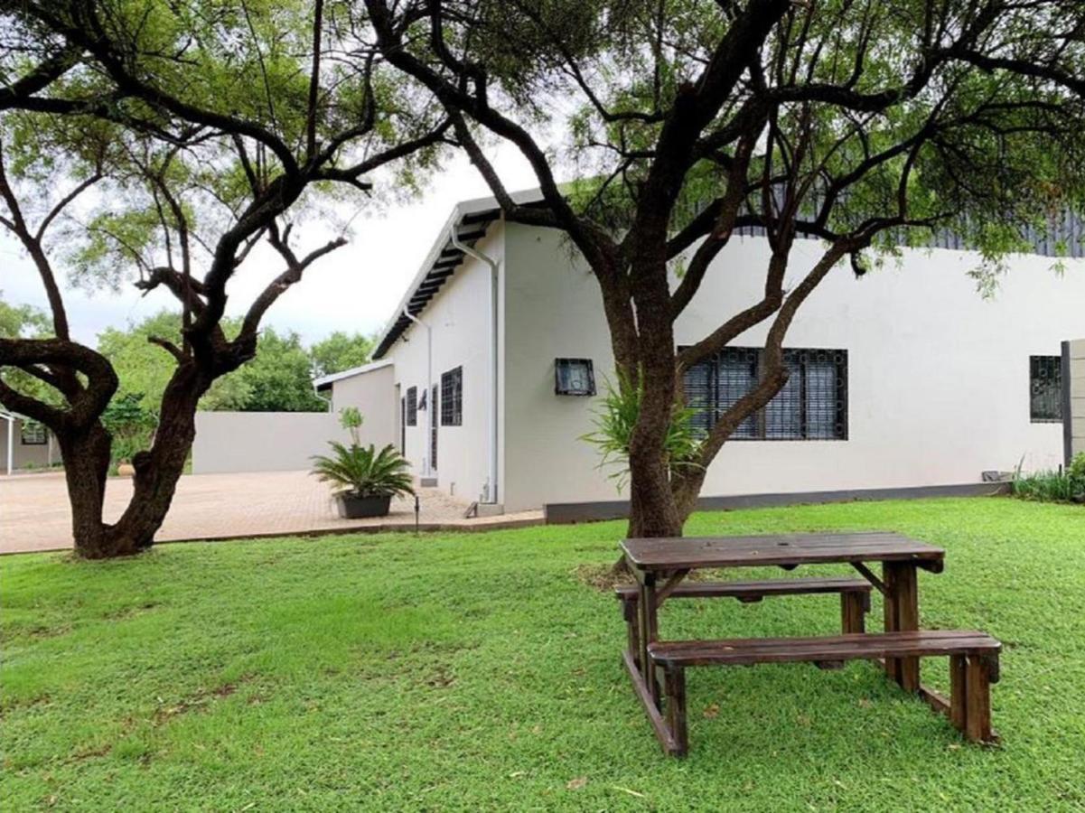 Stay Harties Accommodation Hartbeespoort Eksteriør billede