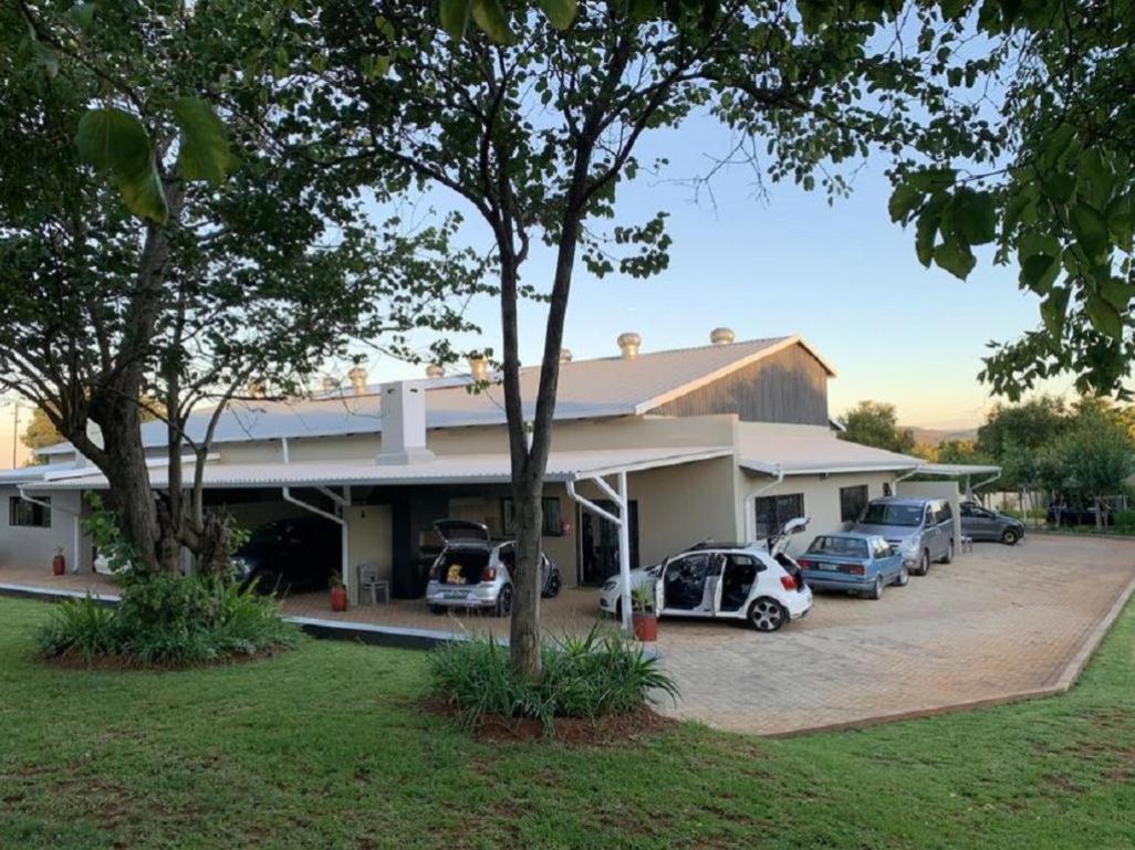 Stay Harties Accommodation Hartbeespoort Eksteriør billede