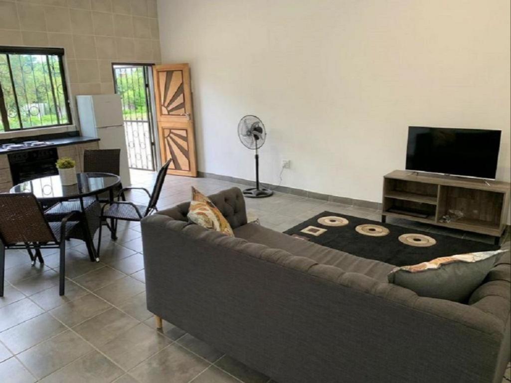 Stay Harties Accommodation Hartbeespoort Eksteriør billede